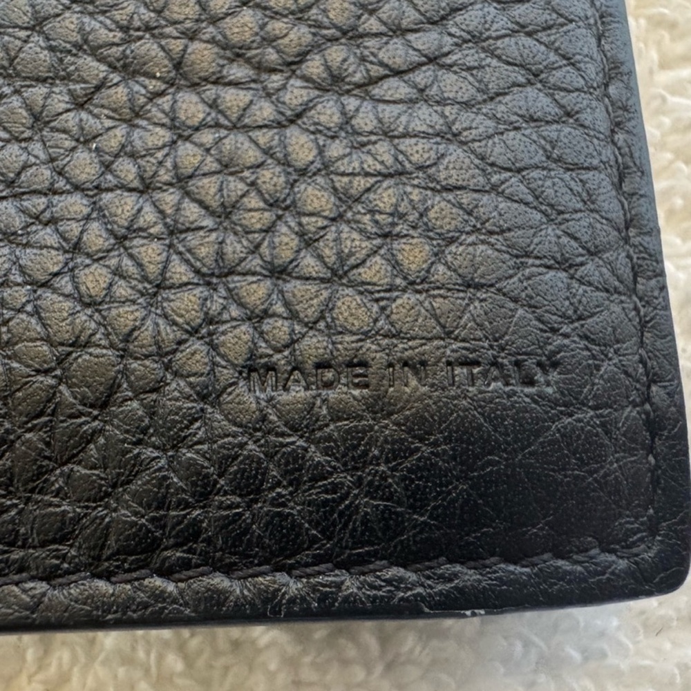 Authentic Fendi Textured Black Leather Wallet - Picture 6 of 10